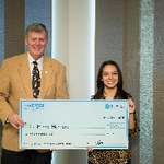 Mirna Hererra, student recipient